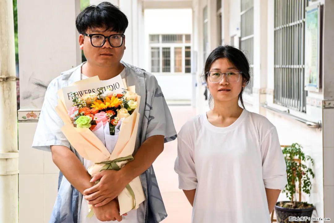 全网追的“扁担女孩”，找了一份暑假工，时薪12元 - 秦皇岛生活资讯 - 秦皇岛28生活网 qhd.28life.net